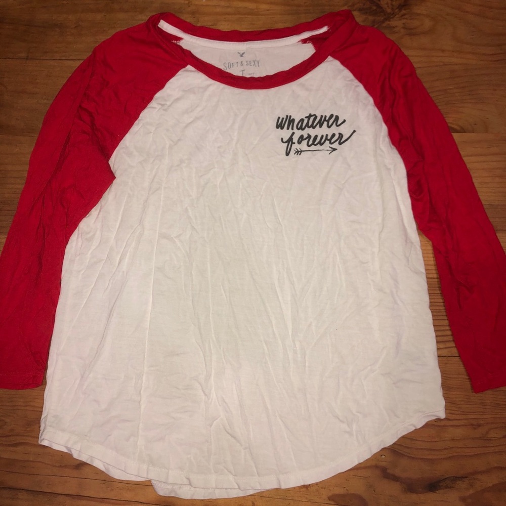 Soft and sexy raglan tee